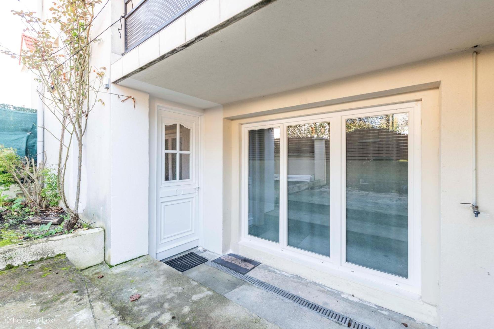 Appartement Spacieux 2 Ch - 2 Sdb - Proche Paris Et Disneyland Noisy-le-Grand Kültér fotó
